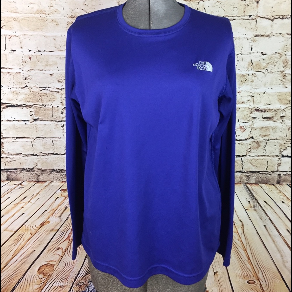 {The North Face} Woman’s Long Sleeve, L